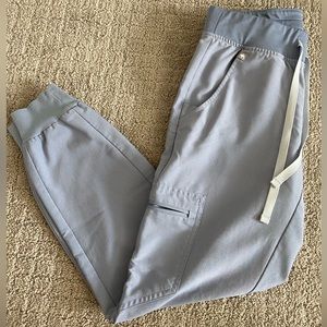 Figs women's Vapor Blue Space Dye Zamora- Petite Jogger Scrub Pants - XS Petite